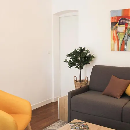 Elegant Parisian In The Heart Of The 9 Apartment *