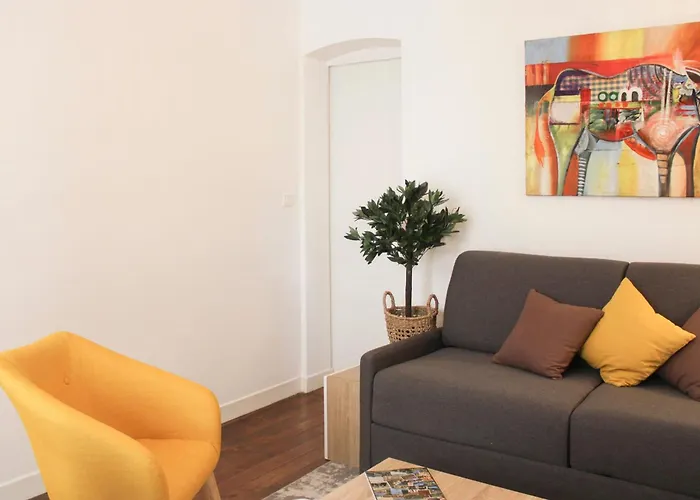 Elegant Parisian In The Heart Of The 9 Appartement *